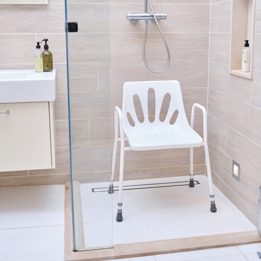 Bathtub shower online chair