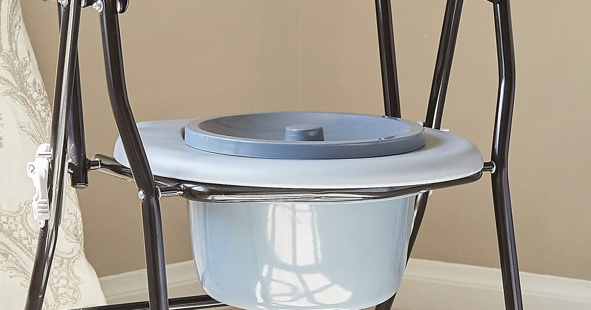 Commode chair 2025