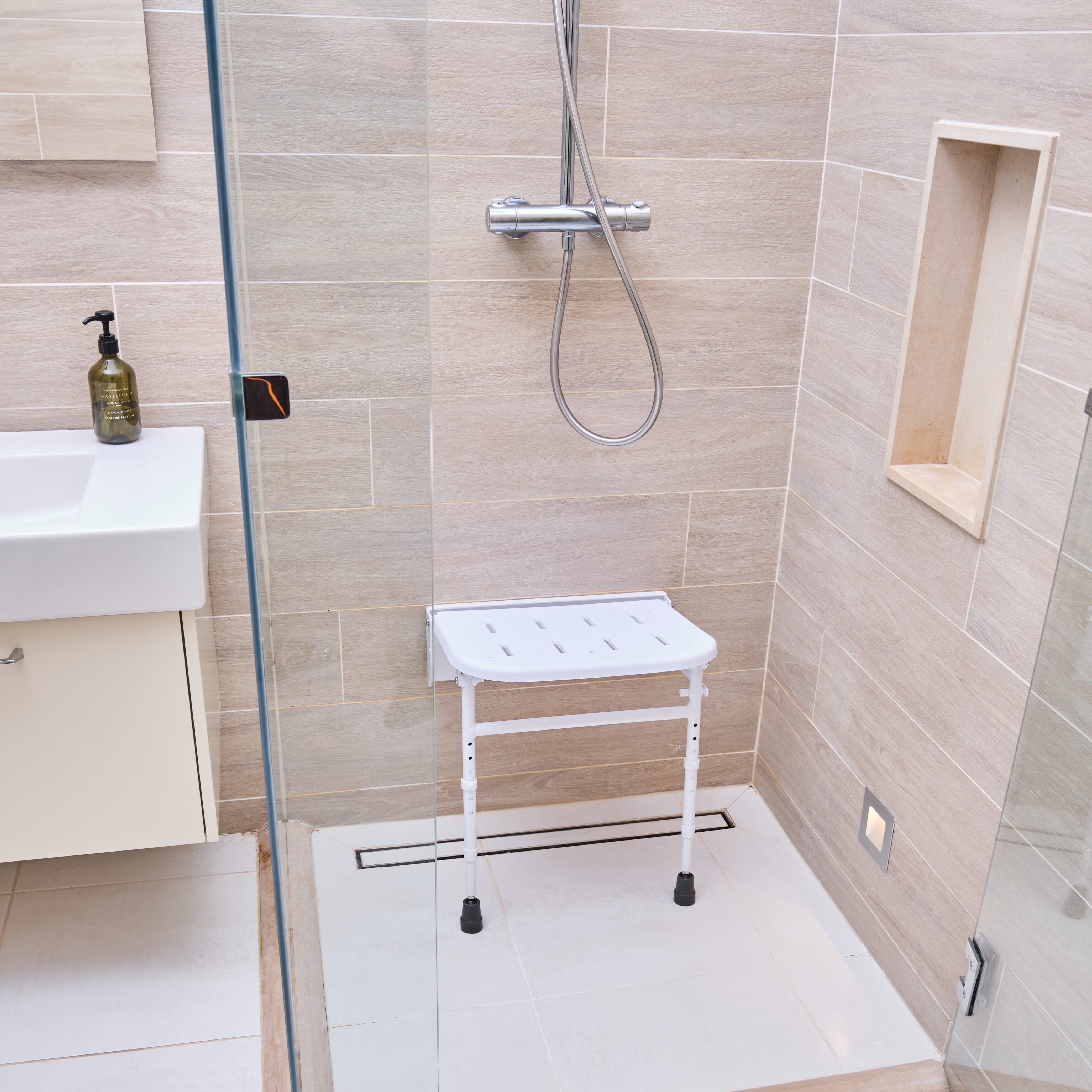 Disabled discount shower stool